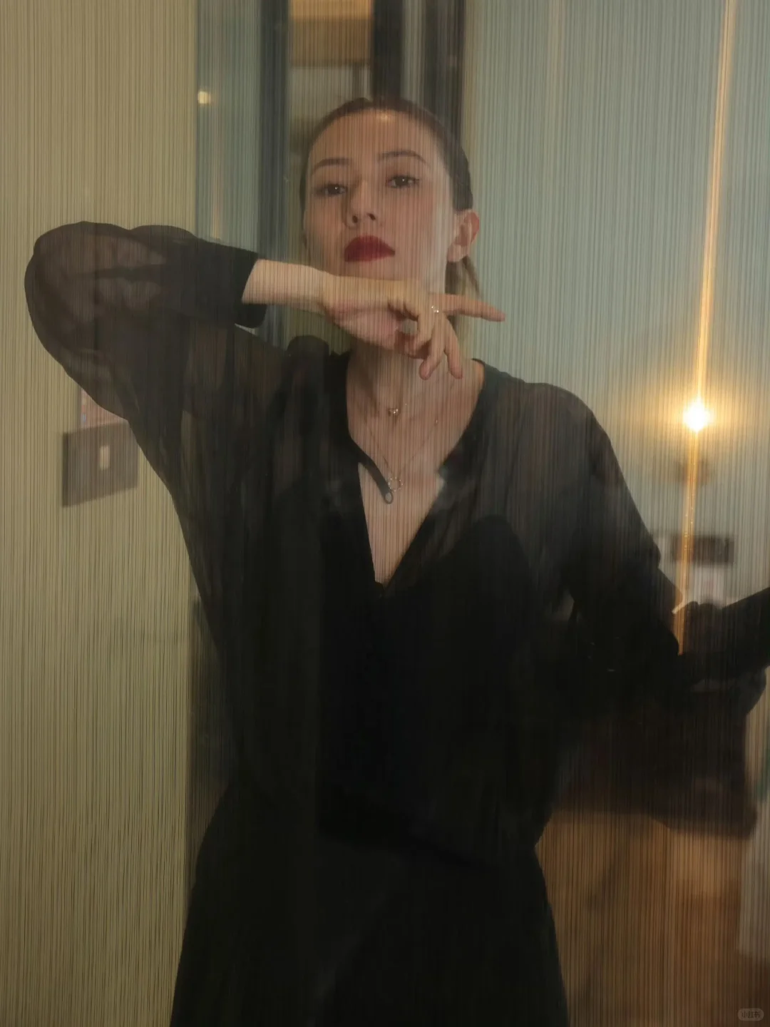 高圆圆妩媚动人性感