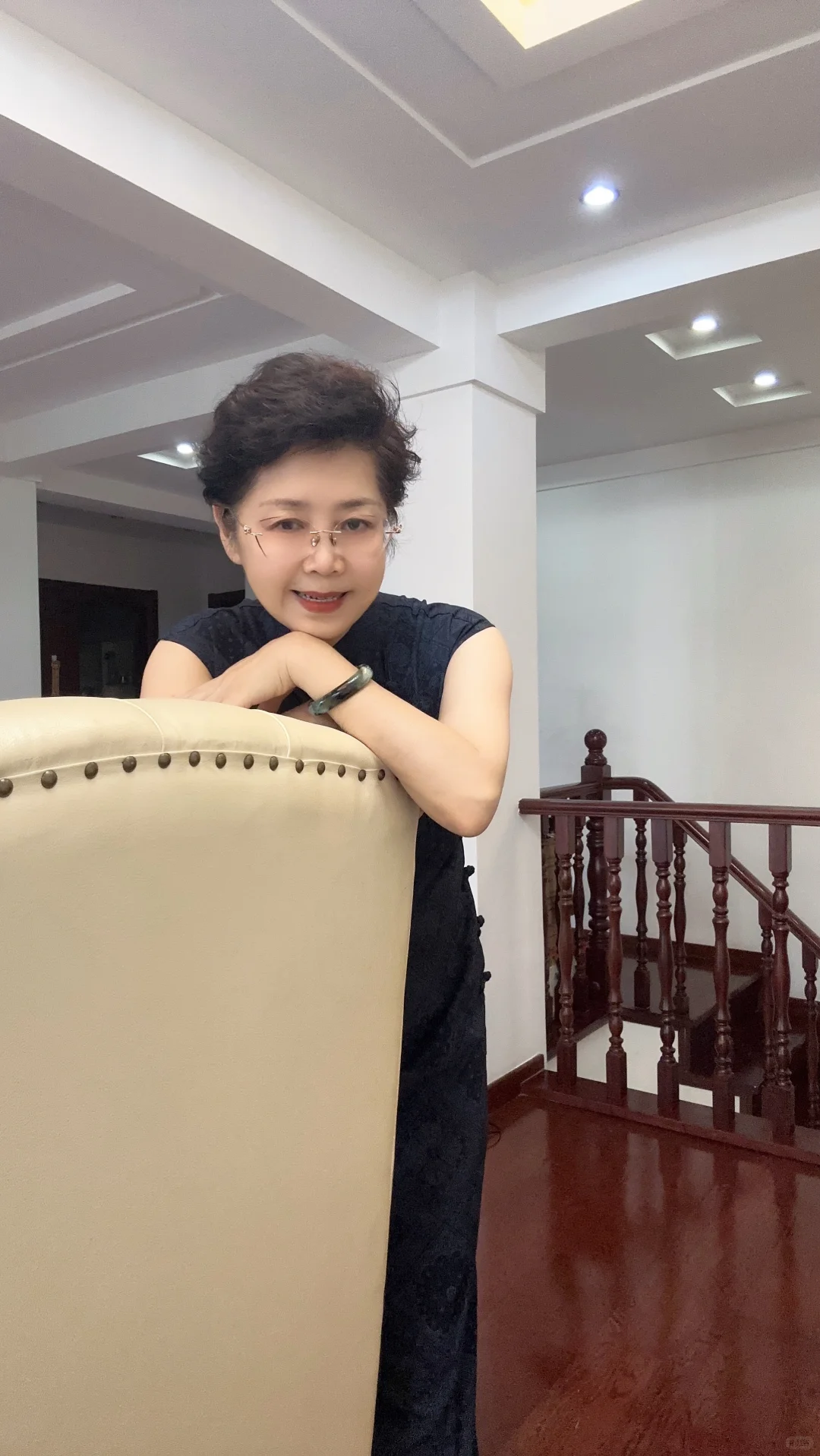 意外收到一件旗袍，我该不该留？