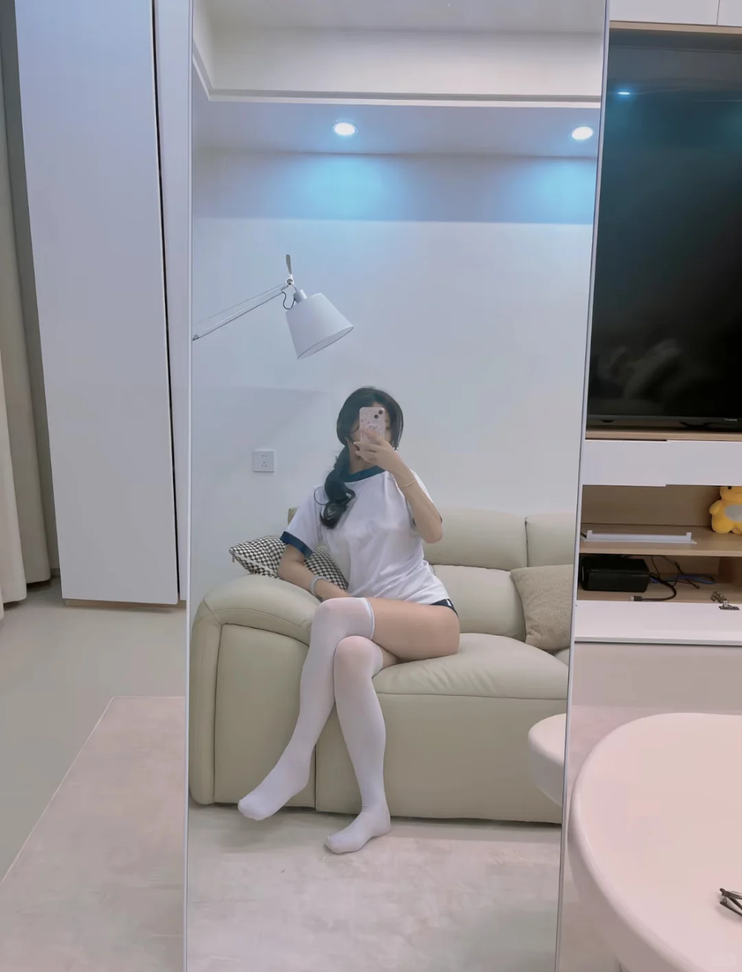 过膝袜真的太百搭了！～～