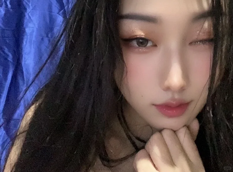 美人懒得修图 随便拍随便美😍