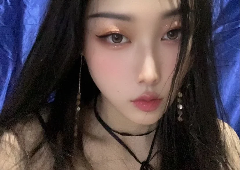 美人懒得修图 随便拍随便美😍