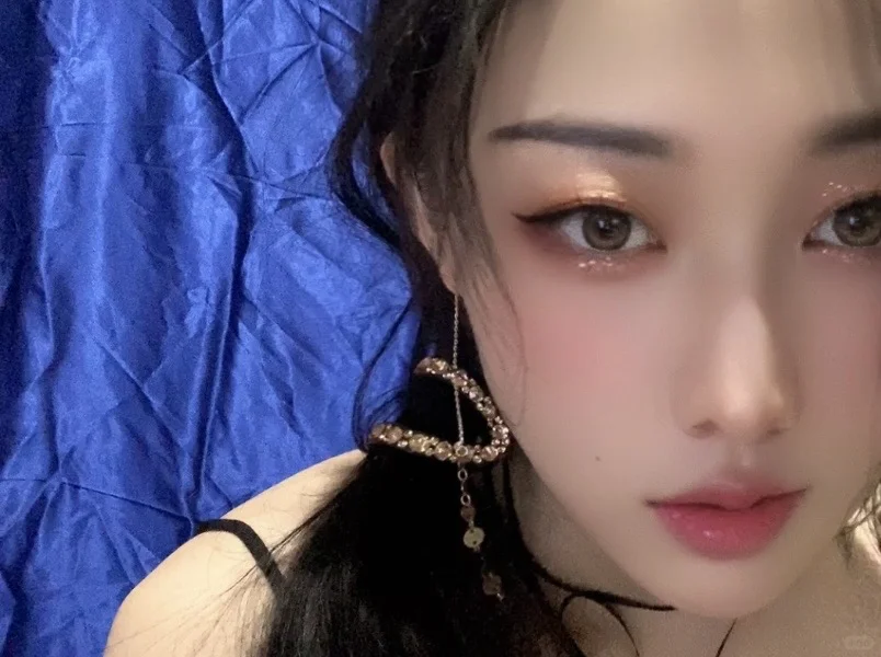 美人懒得修图 随便拍随便美😍