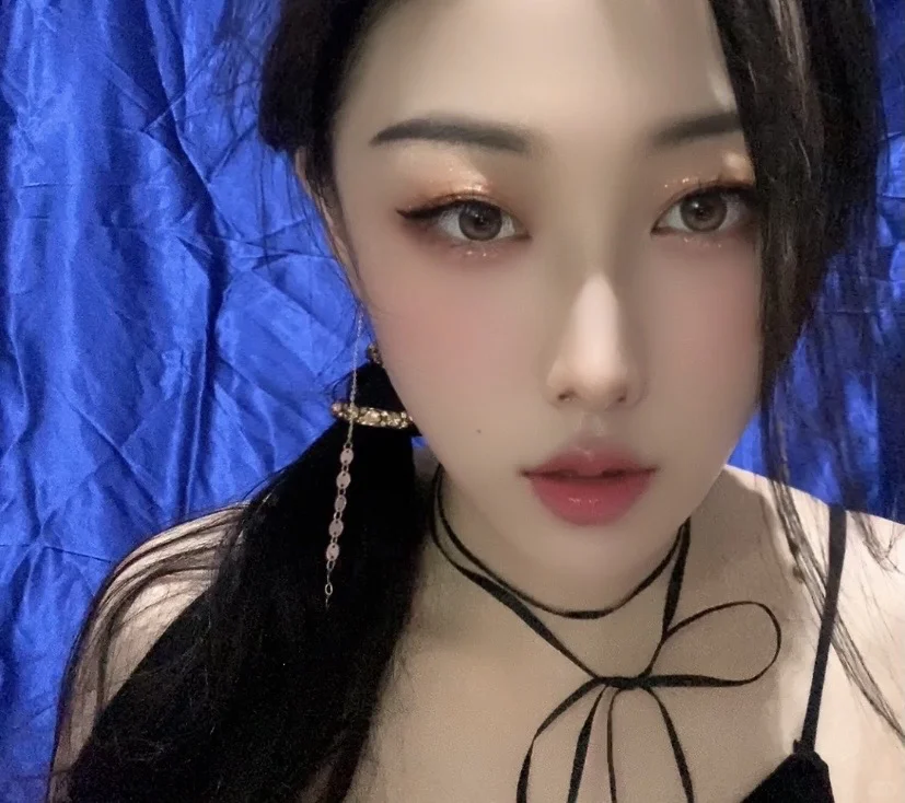 美人懒得修图 随便拍随便美😍
