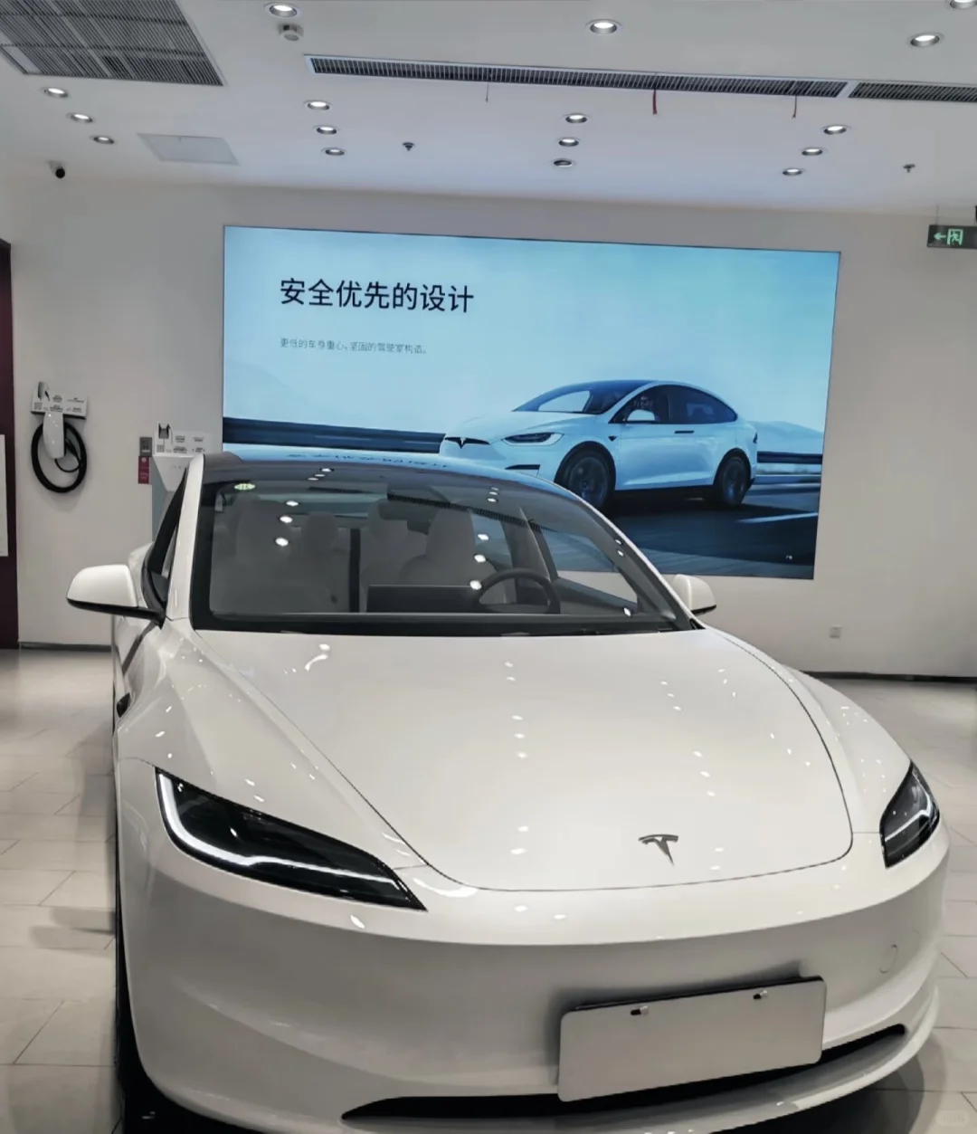 求购！特斯拉焕新3一台，标续长续都可以