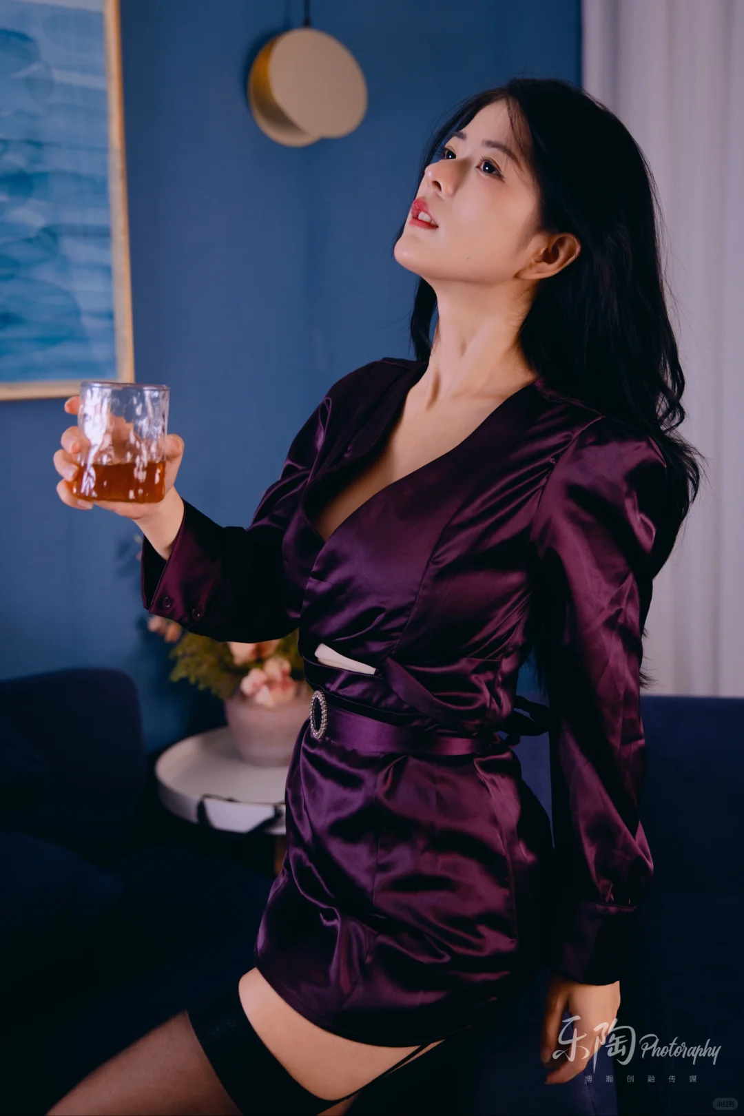 “妹妹说紫色很有韵味”