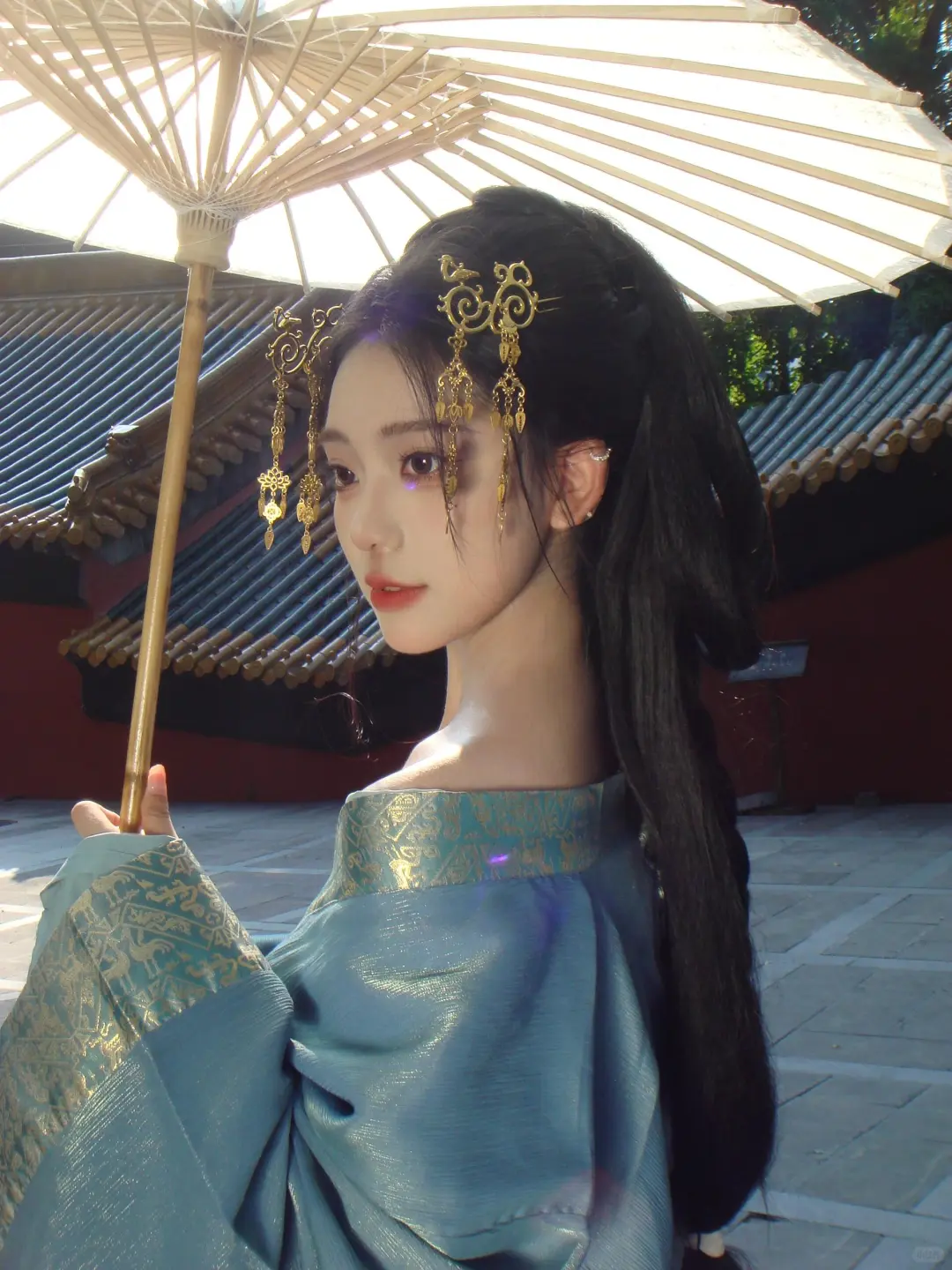 终于懂了什么叫做“我见犹怜”｜小唯战国袍