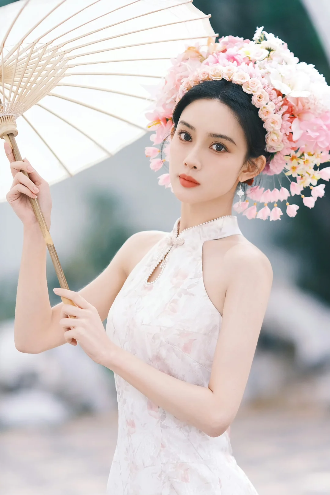 孟子义花簪旗袍