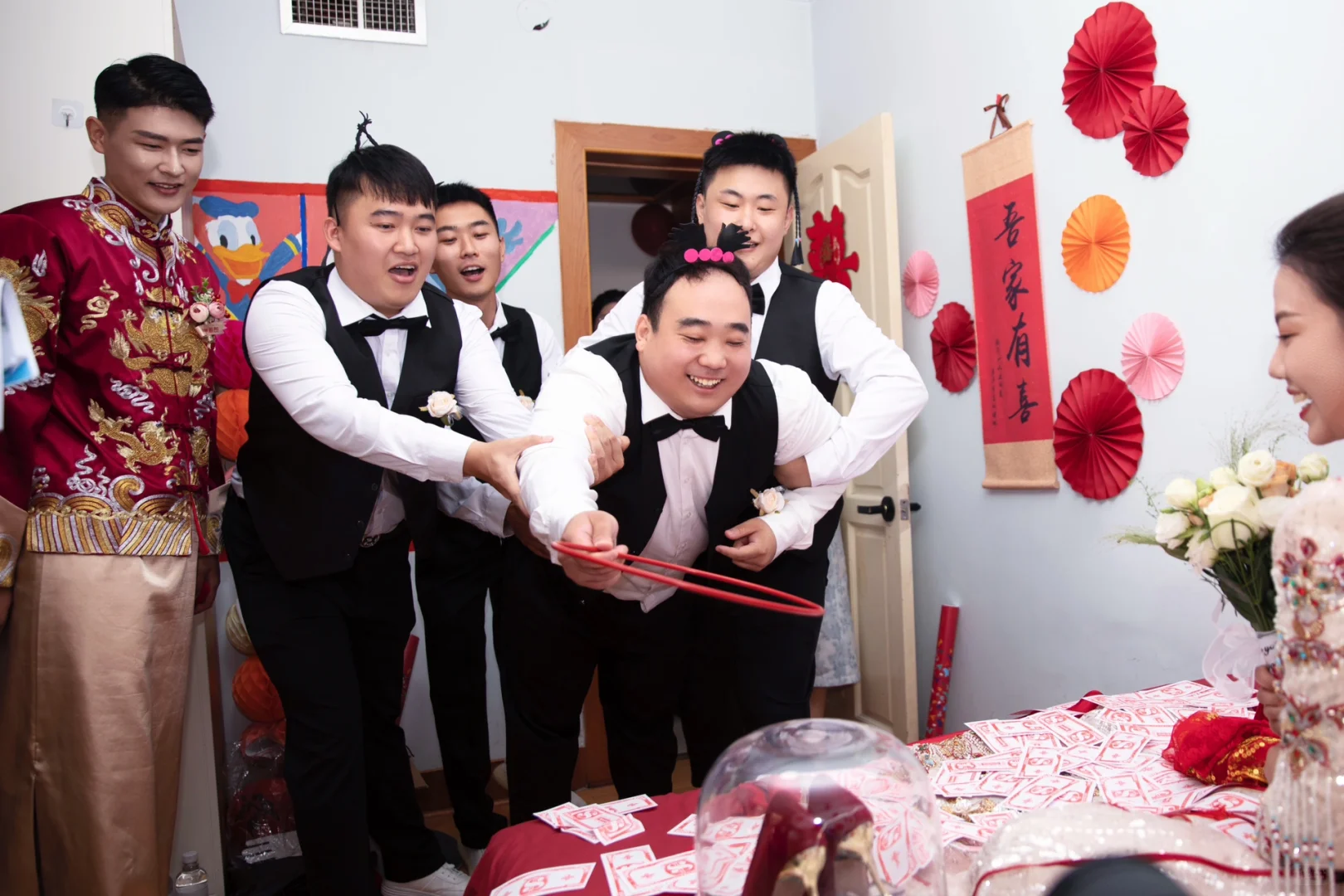 耽搁了好久 发一下我找到的宝藏主持人