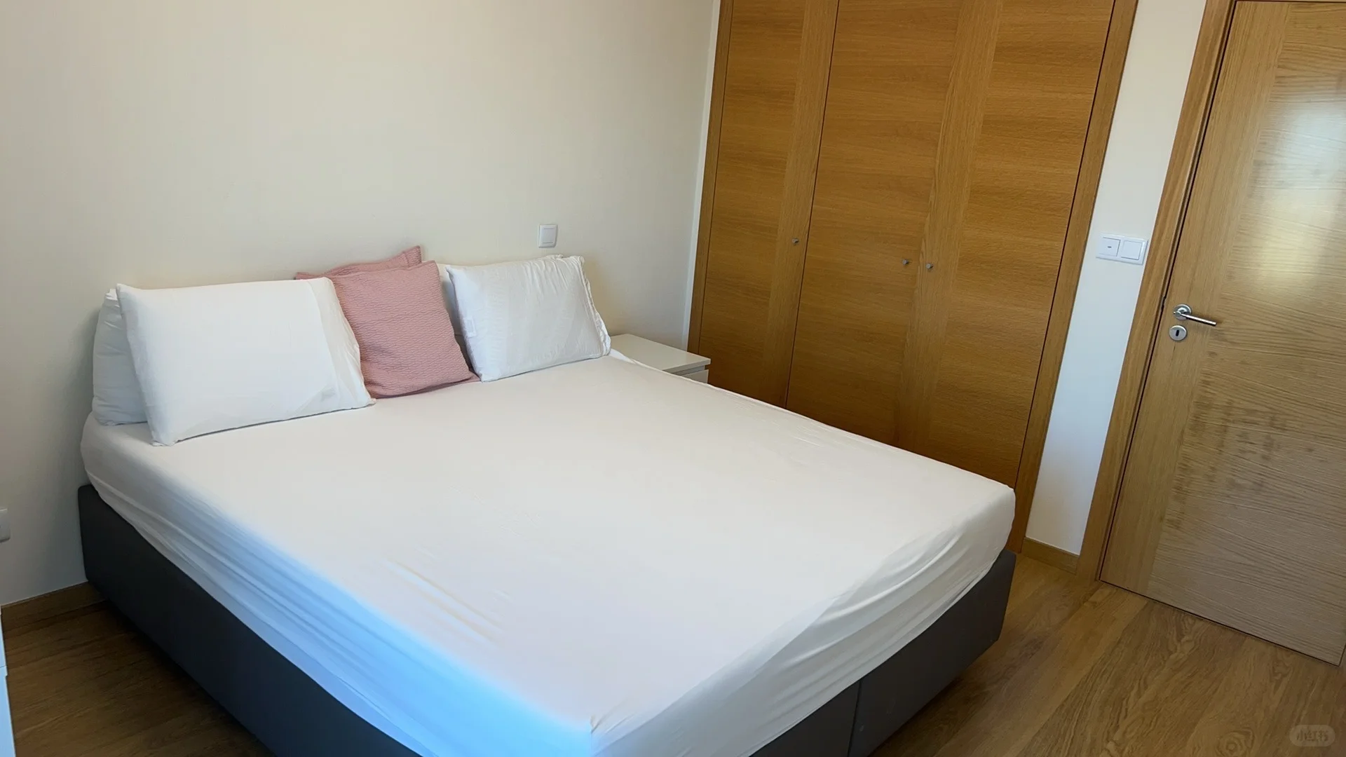 Olivais Spacio Shopping 隔壁新房出租。