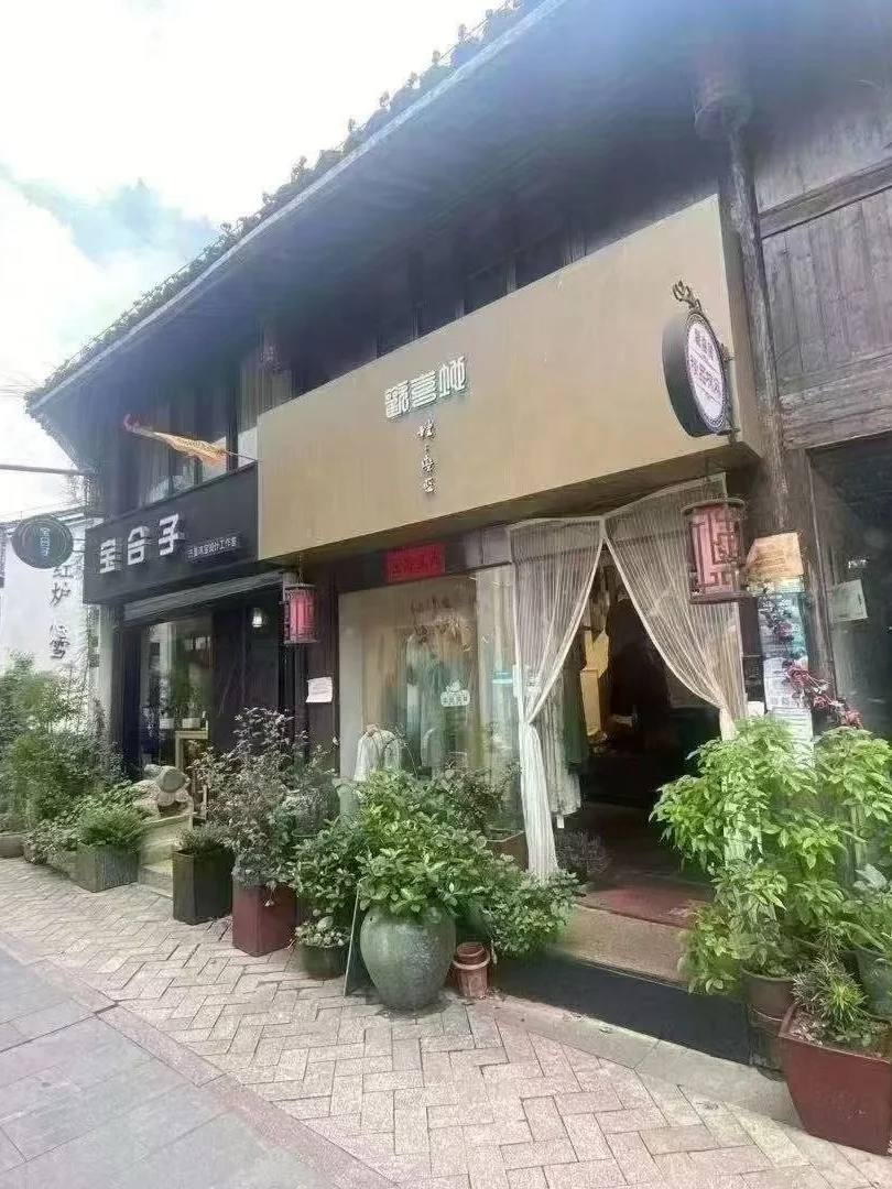 由于个人原因出售杭州住宅，电梯67平2室