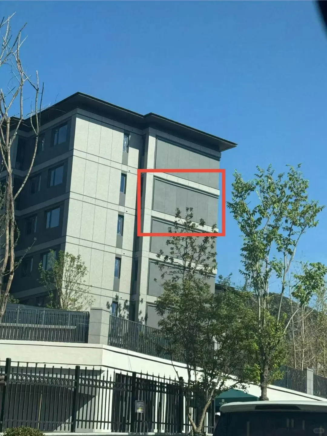 花几百万买房这是给我送回三十年前了？