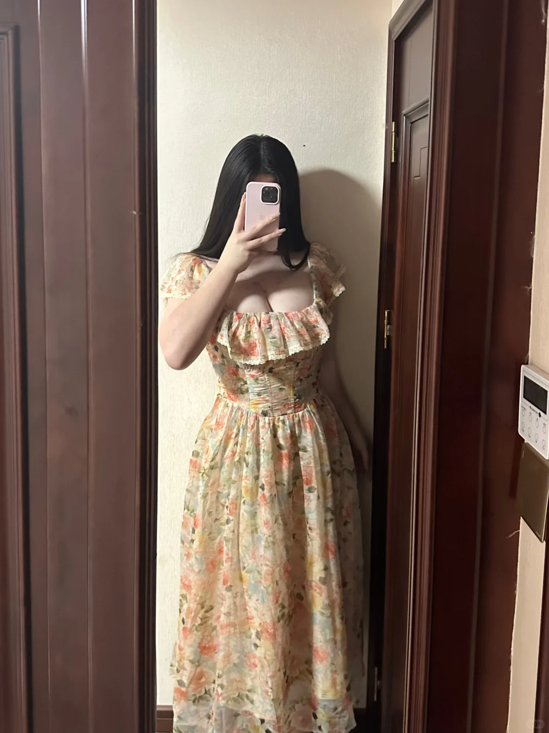 175 140｜油画美人