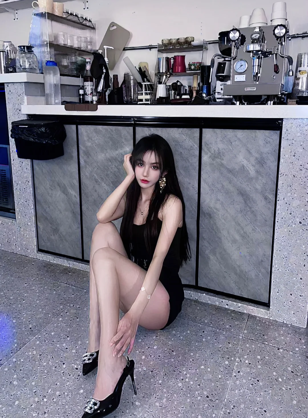 果然可爱在性感面前不值一提啊