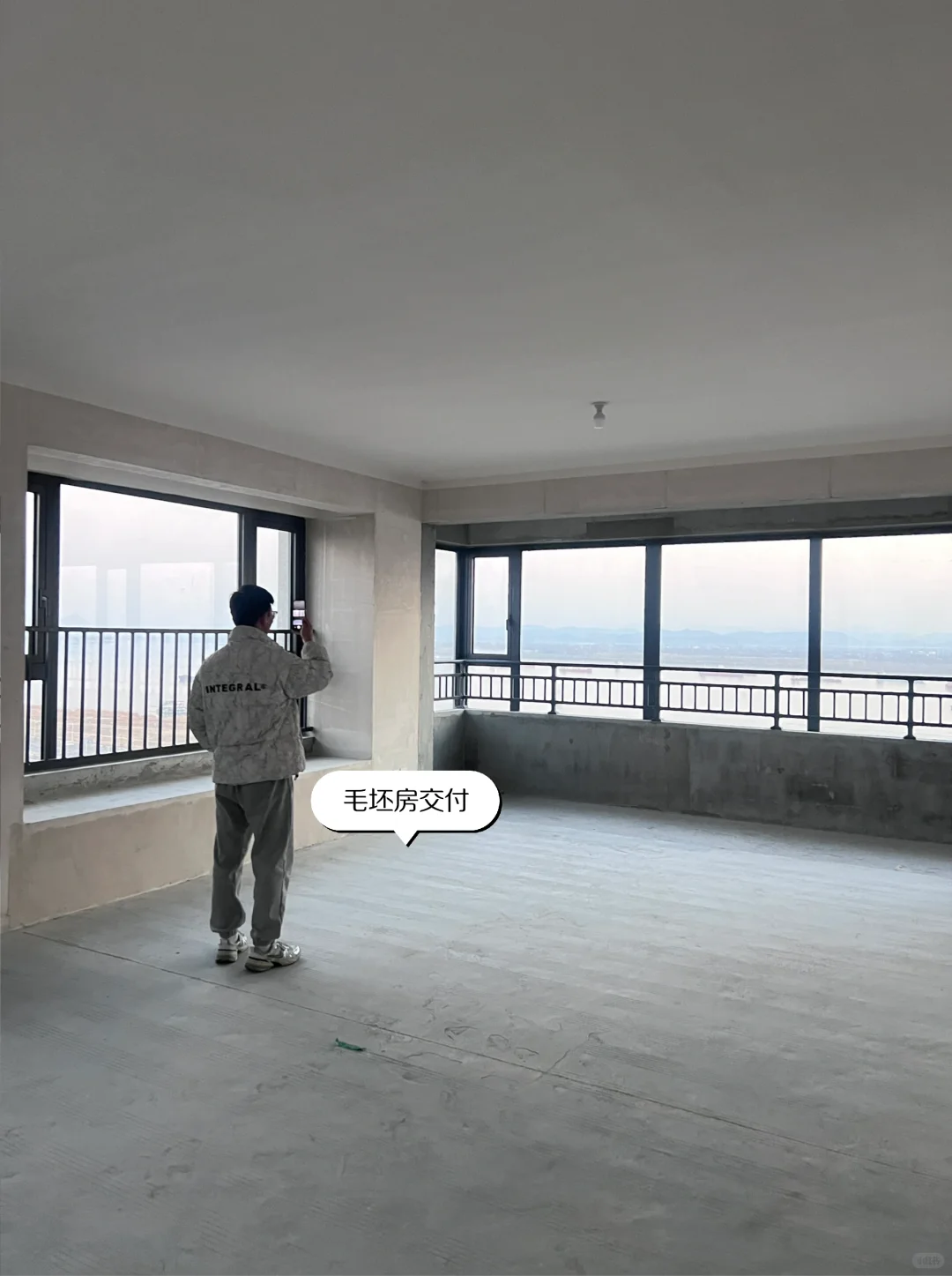 不听妈劝！执意买了江景大平层，美哭了❗️