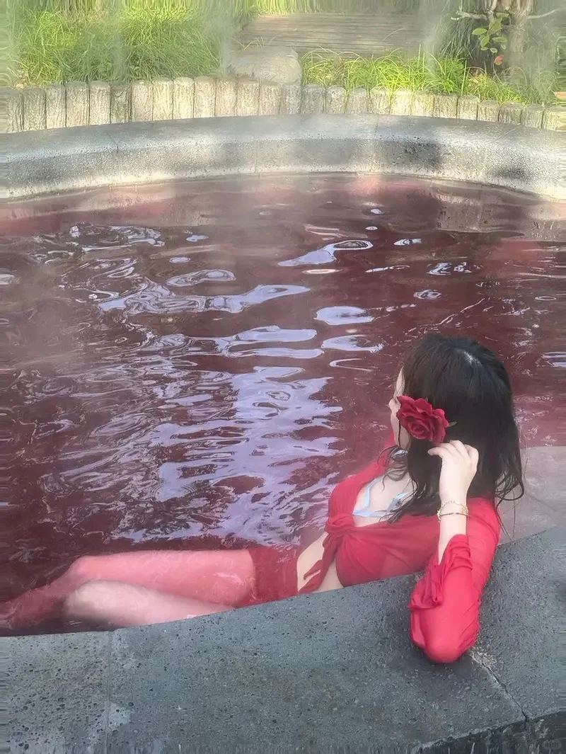 挖到宝！这件比基尼让我锁死海边🌊