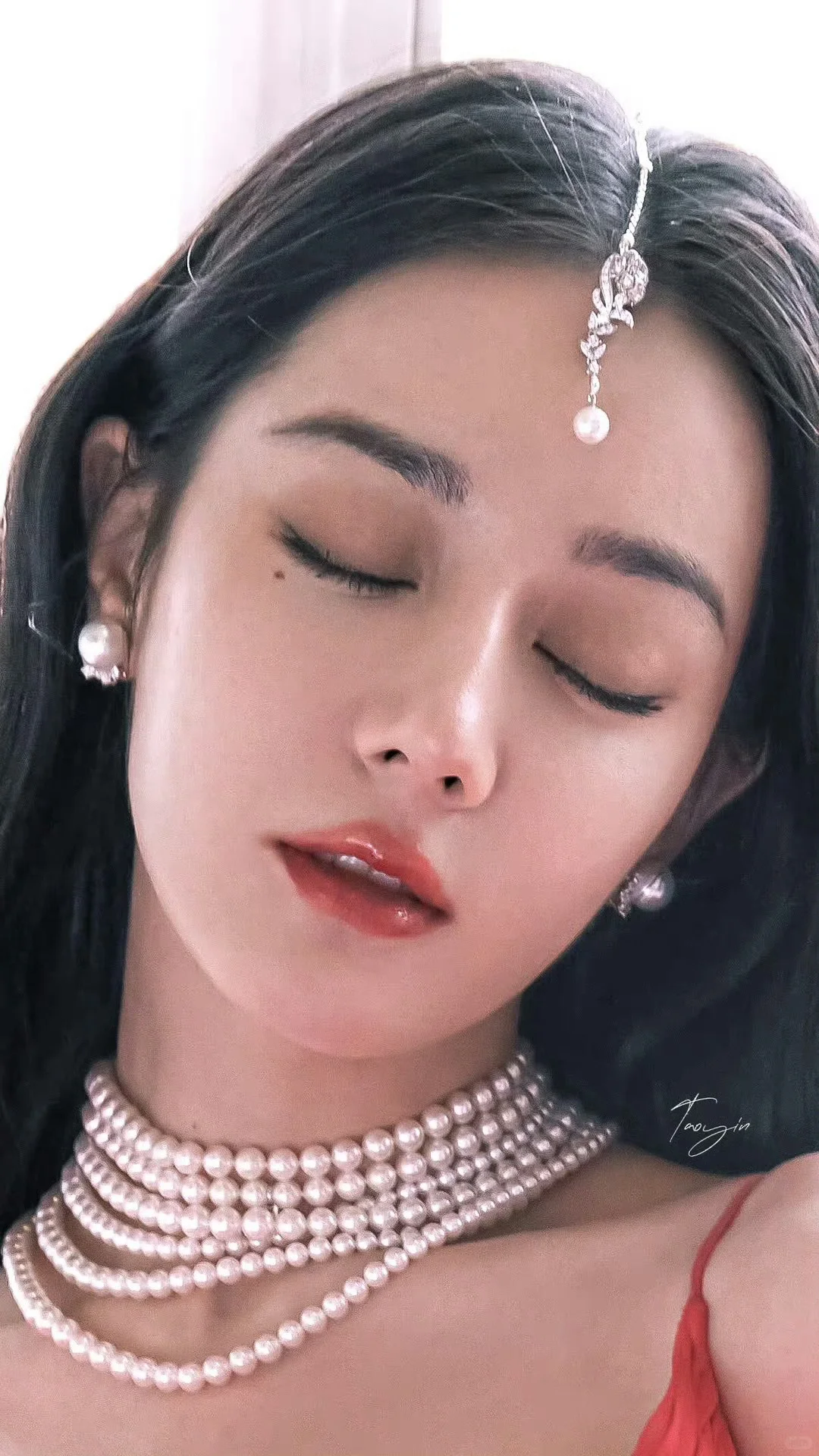 女神范儿十足、太美了、红裙女神、太美了～