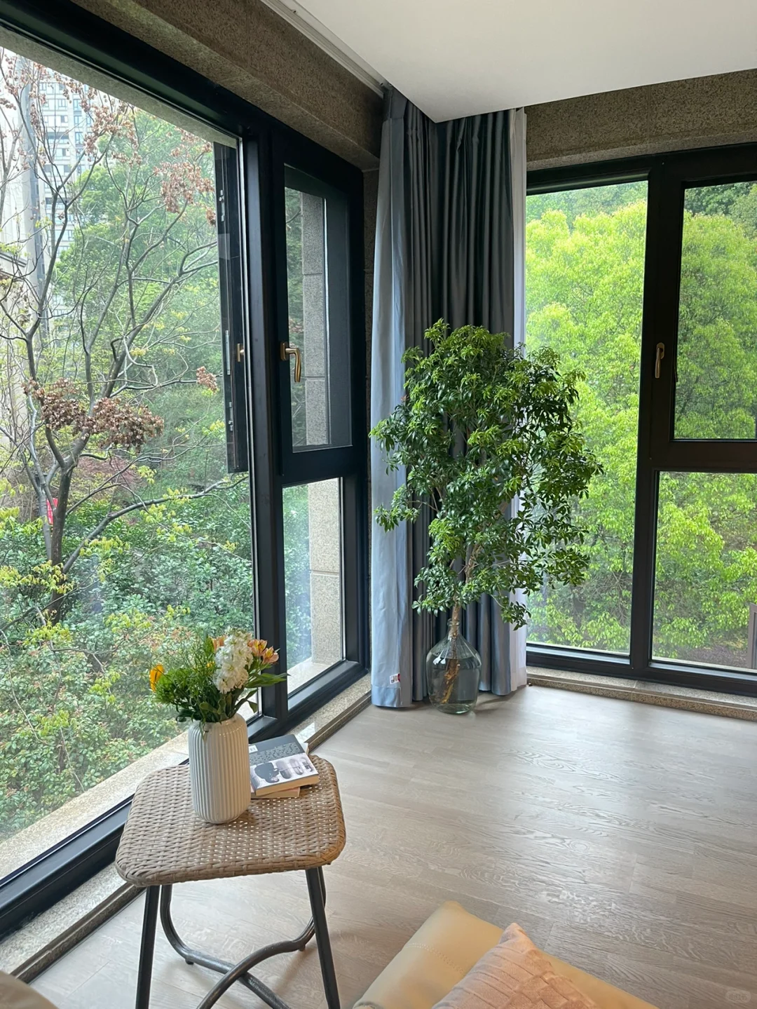 春天一到，就感觉自己住在了森林里！