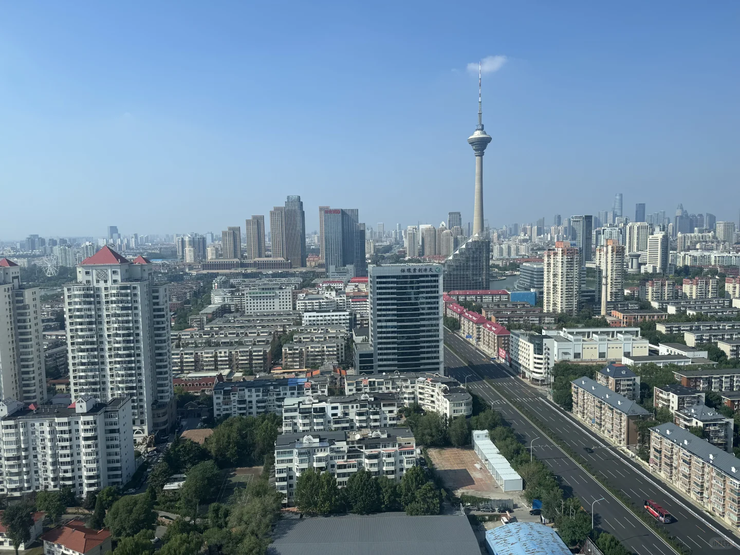 看到这景色，想换办公室的请联系，开发商直租