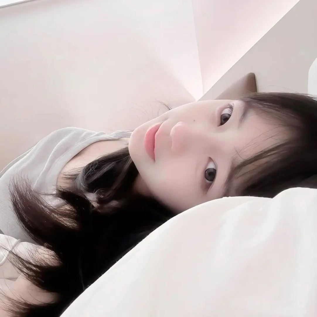 御姐女头，拿自取