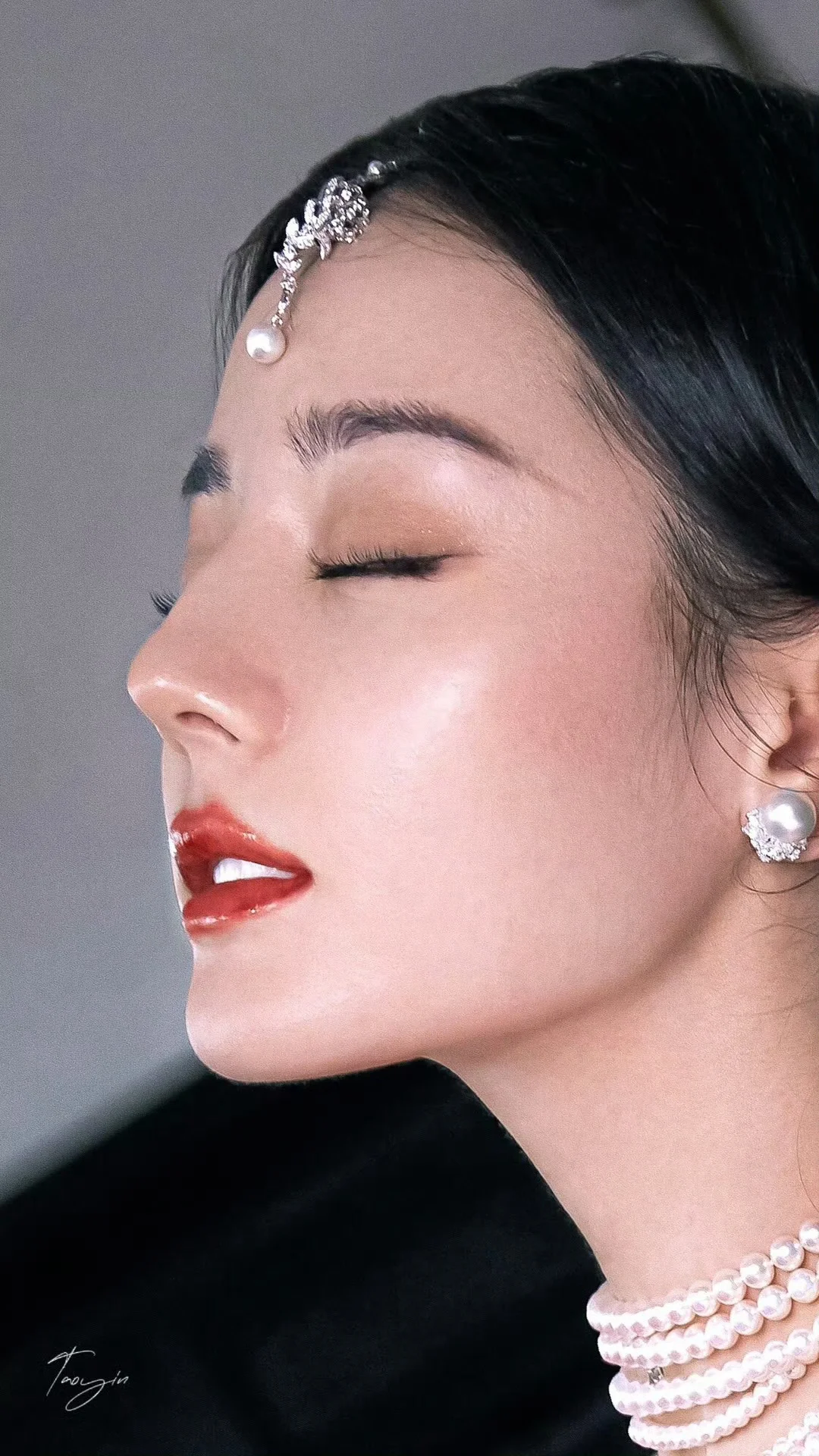 女神范儿十足、太美了、红裙女神、太美了～