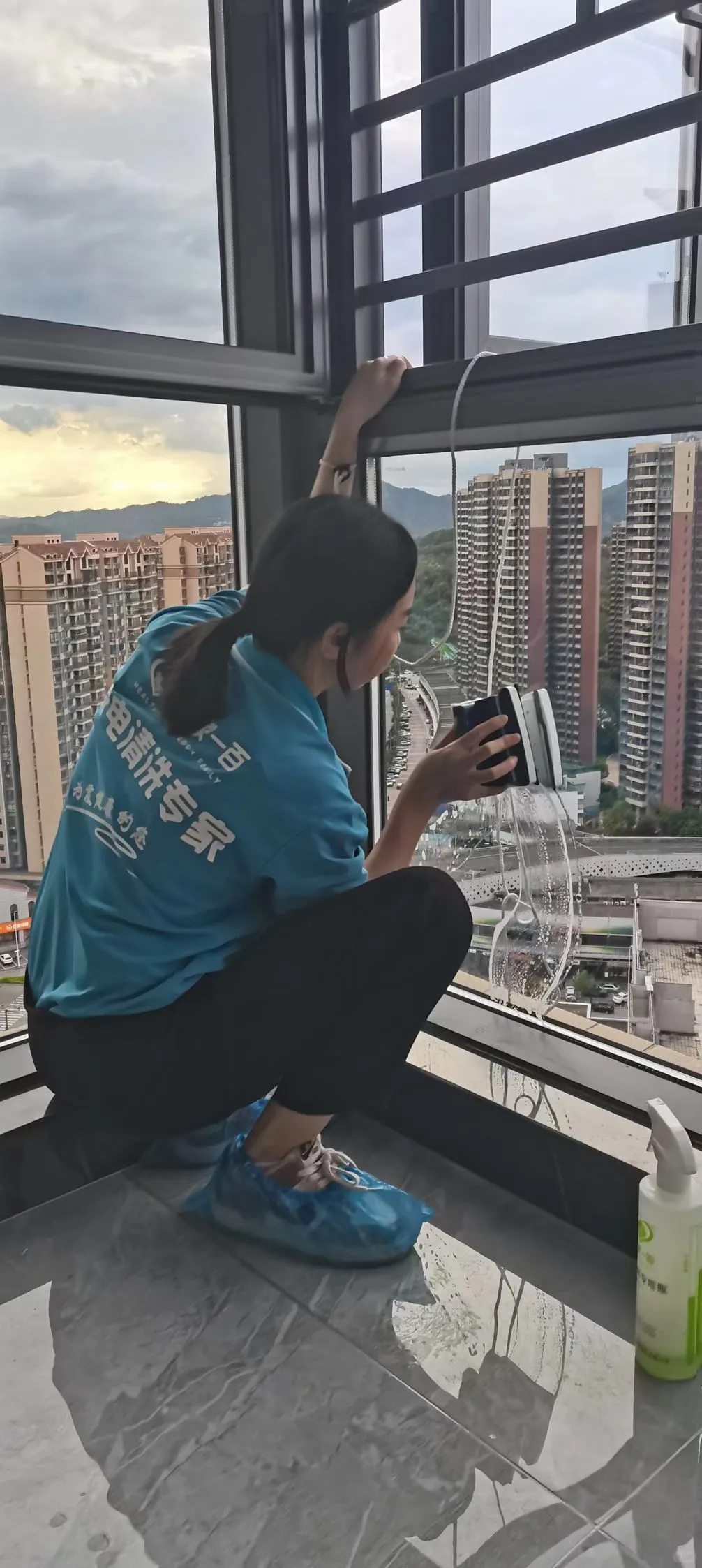 你看到的是高楼大厦