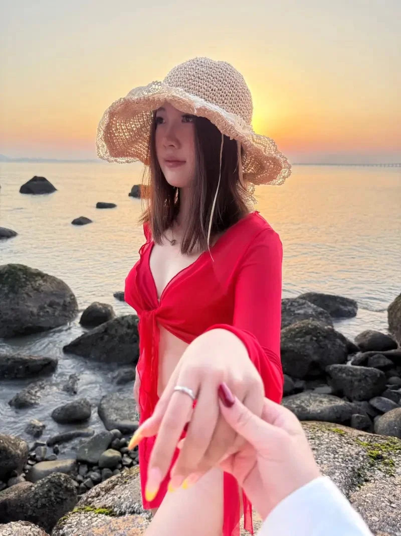 挖到宝！这件比基尼让我锁死海边🌊