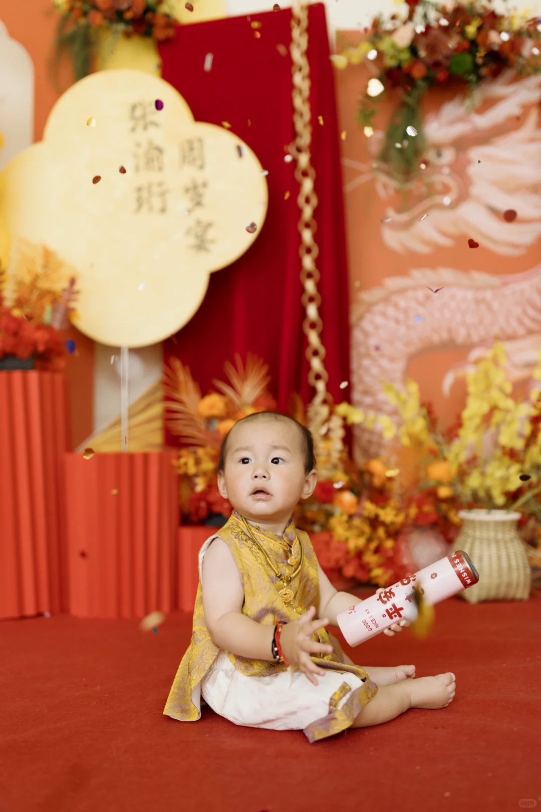 周岁礼 千万别穿新中式旗袍 不然你会……