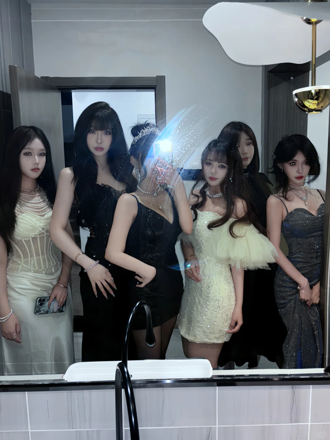 👑𝗔𝗯𝗼𝘂𝘁 𝟐𝟎🥂˂ ʰᵃᵖᵖʸ