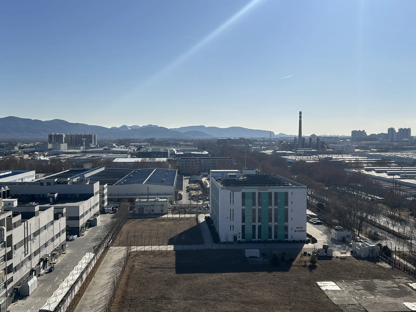 平谷城区86平两居只要140个，离万达近