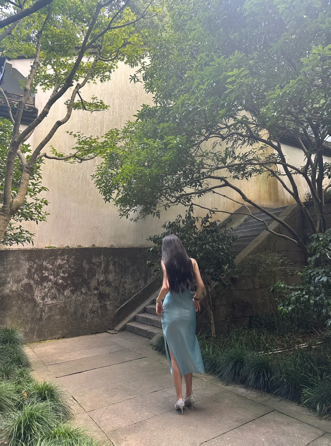 蓝色真的贵气💙