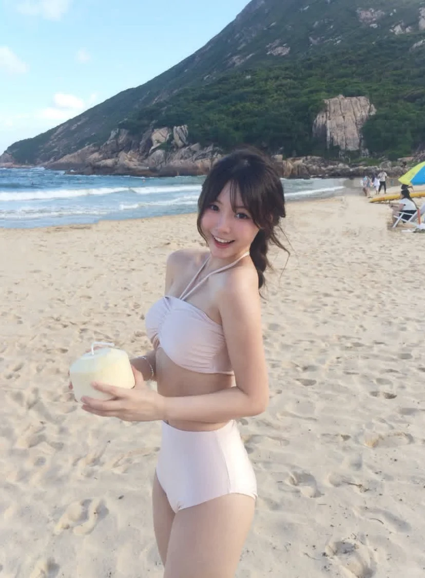巴厘岛泳衣，这个有点好看