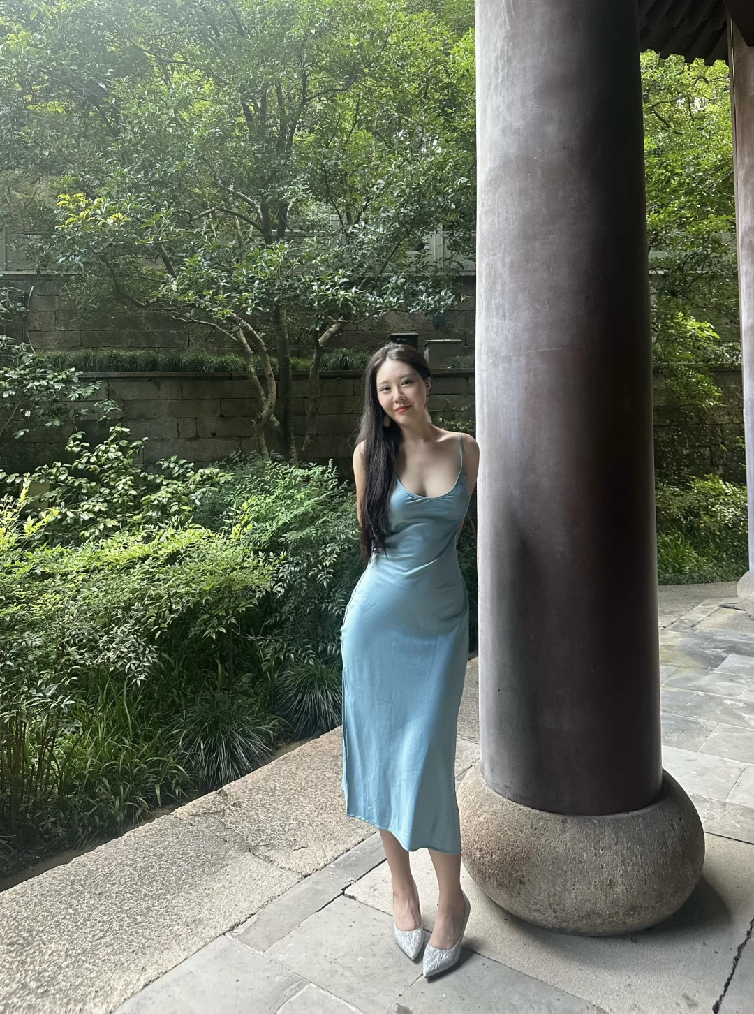 蓝色真的贵气💙