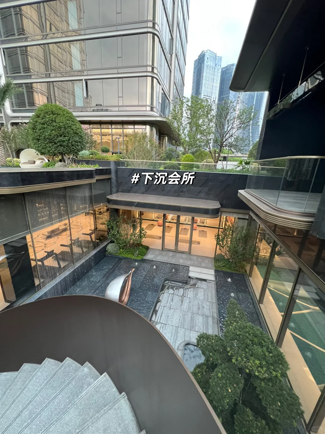 重生之我，800方豪宅做住家保姆的凡尔赛日常