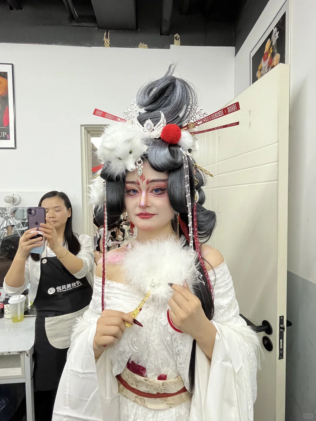 🦊她媚眼如丝, 一言既出, 心弦乱动