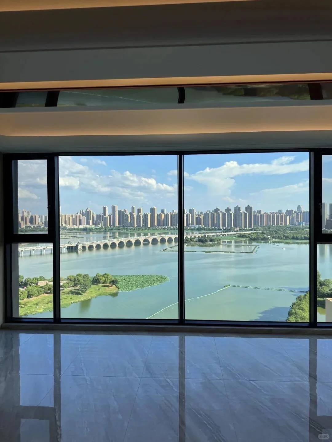 墨水湖湖景房，原257万，总129万
