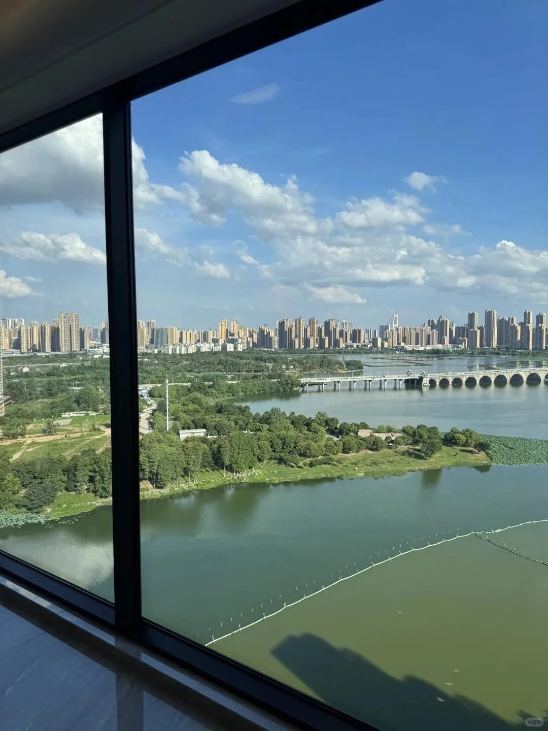 墨水湖湖景房，原257万，总129万