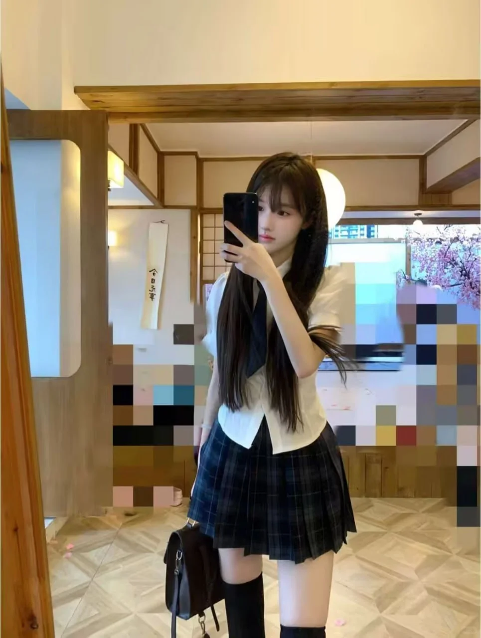 这姑娘每一处都长在我的审美上！