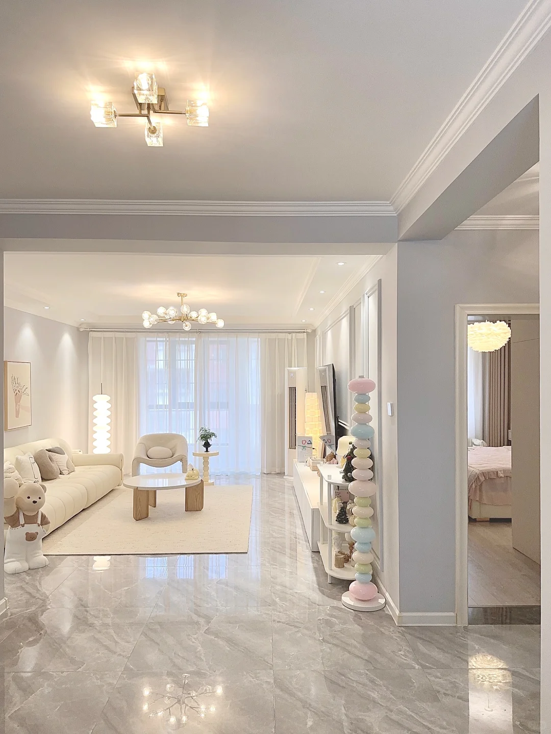26岁，靠老公拥有了第一套Dream house！