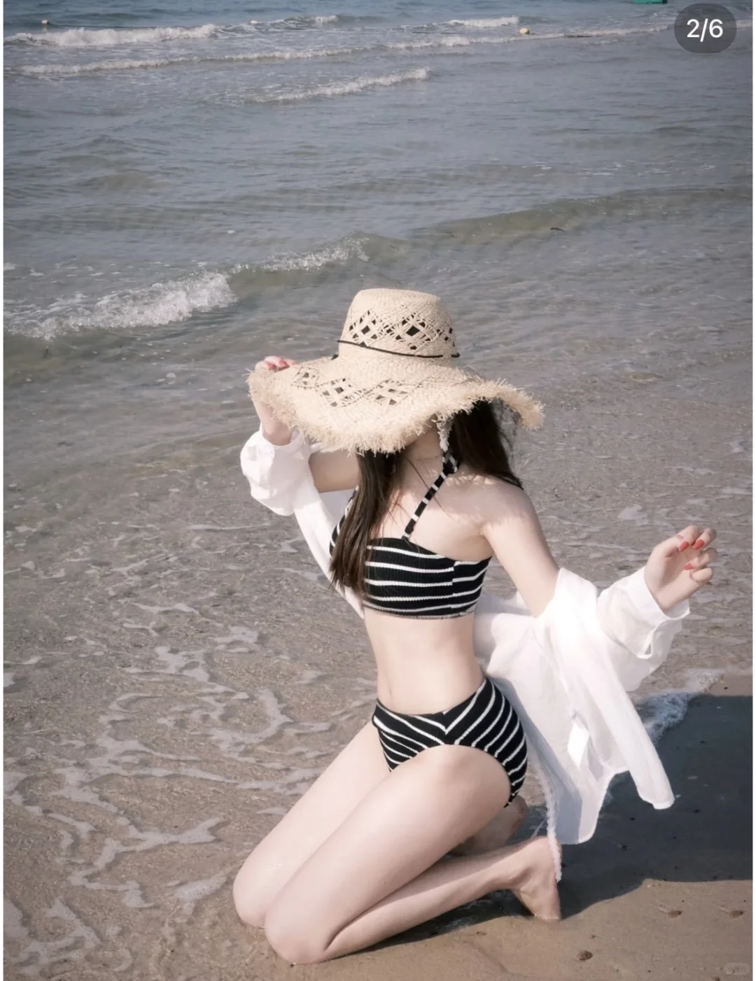 自存海边拍照姿势