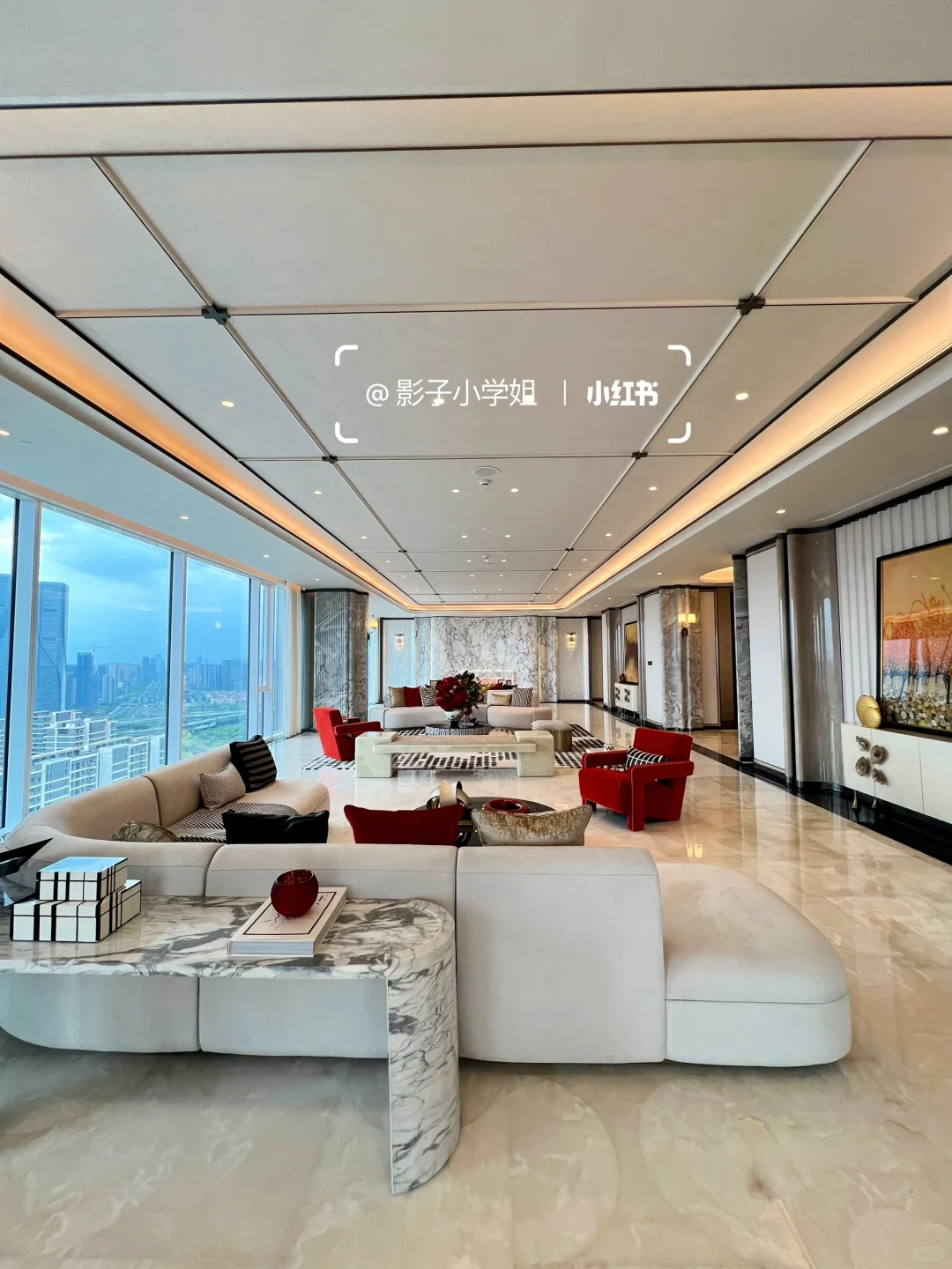 重生之我，800方豪宅做住家保姆的凡尔赛日常