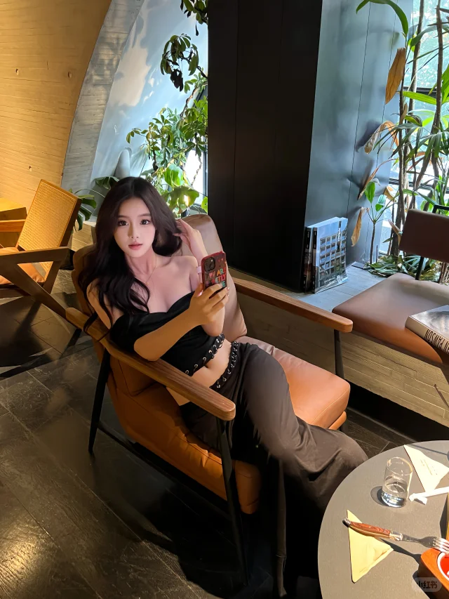 当然 如果你臣服于我的话