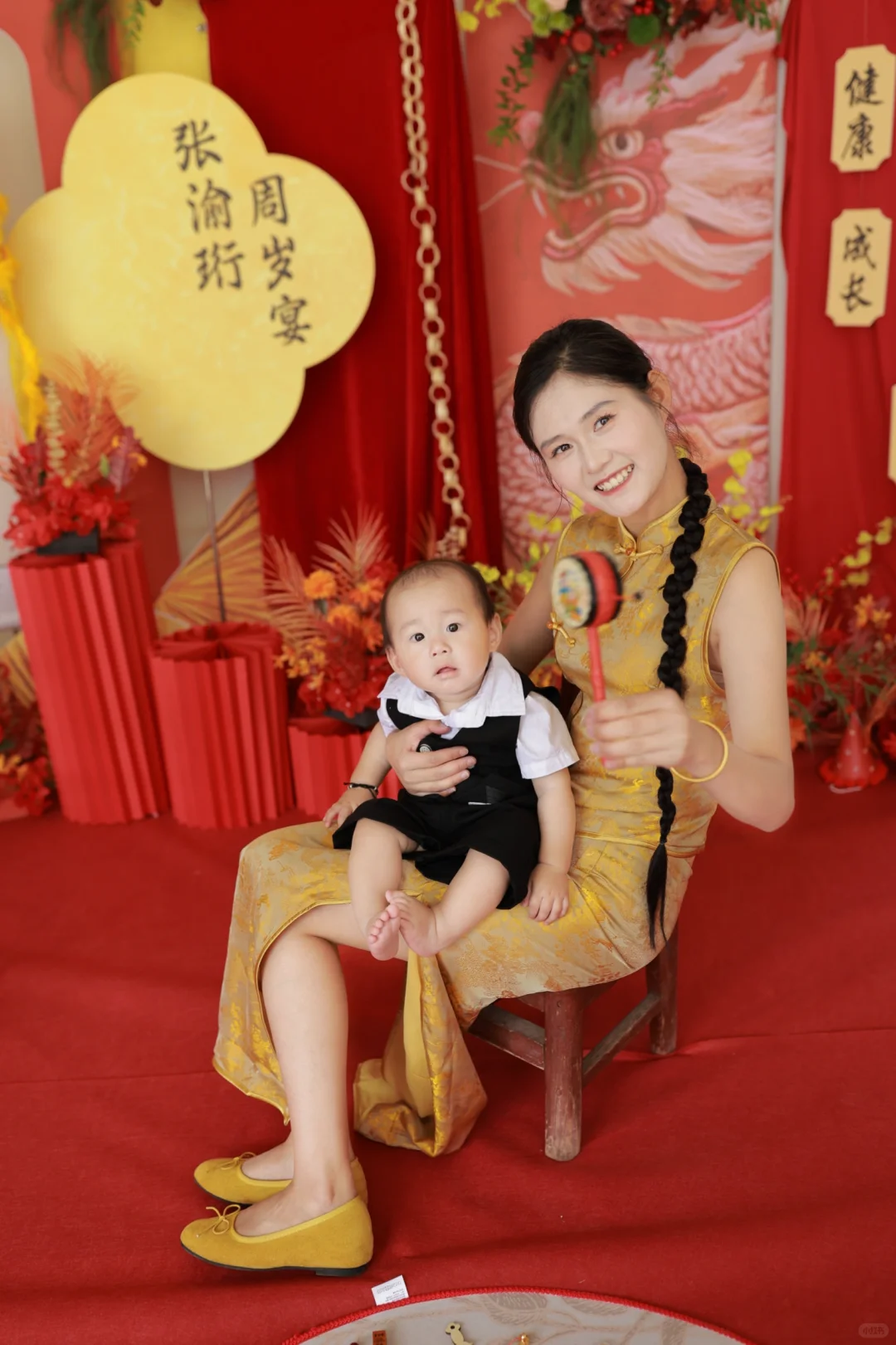 周岁礼 千万别穿新中式旗袍 不然你会……
