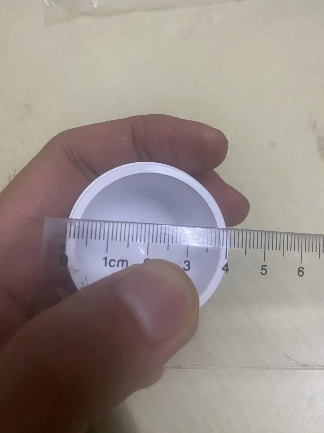 求购白色20g PP瓶