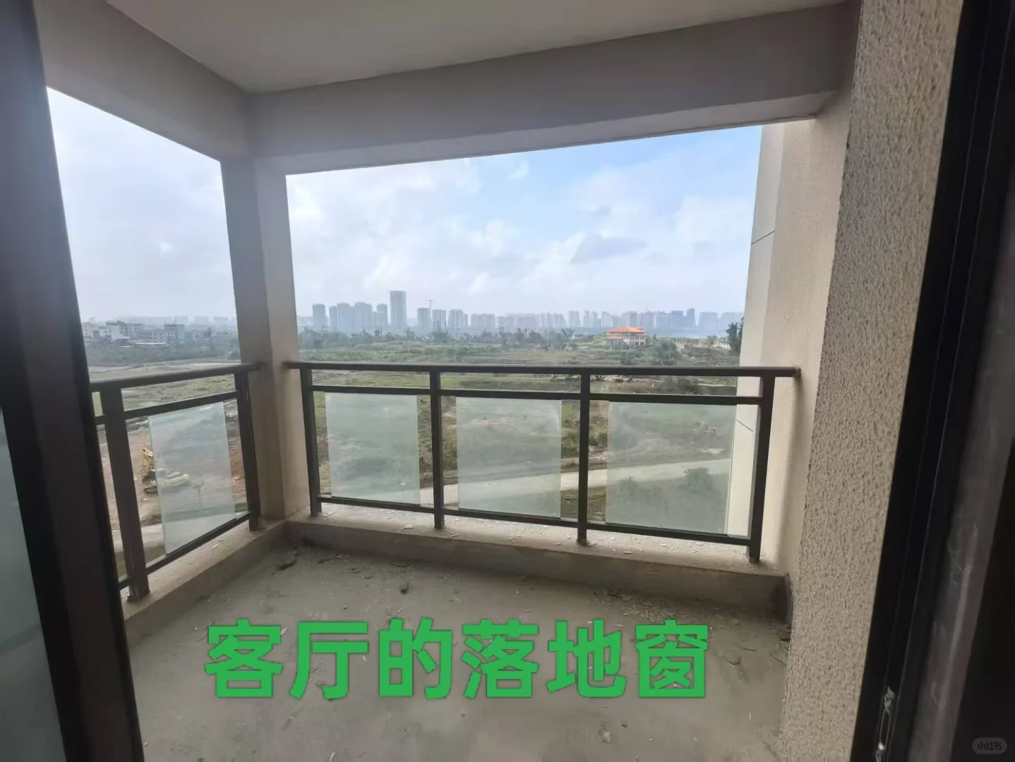 海口江东新区美林江畔小区卖房