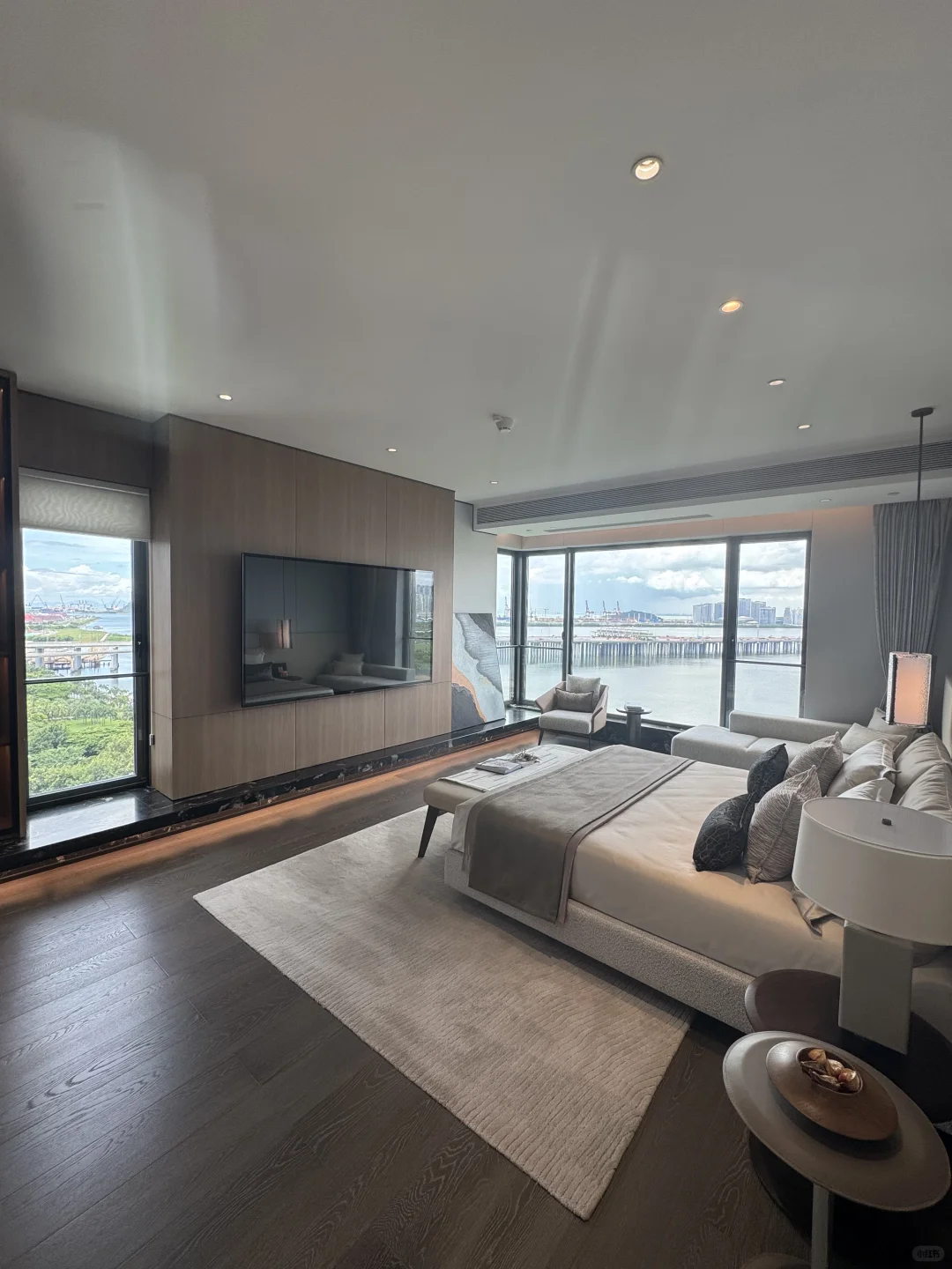 前海嘉里中心，头排全海景公寓，一手新房出售
