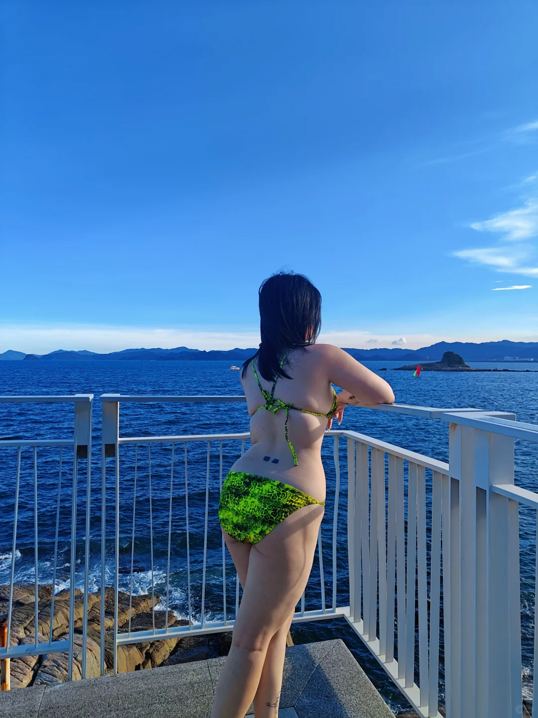 胖胖女孩的海边比基尼梦想👙