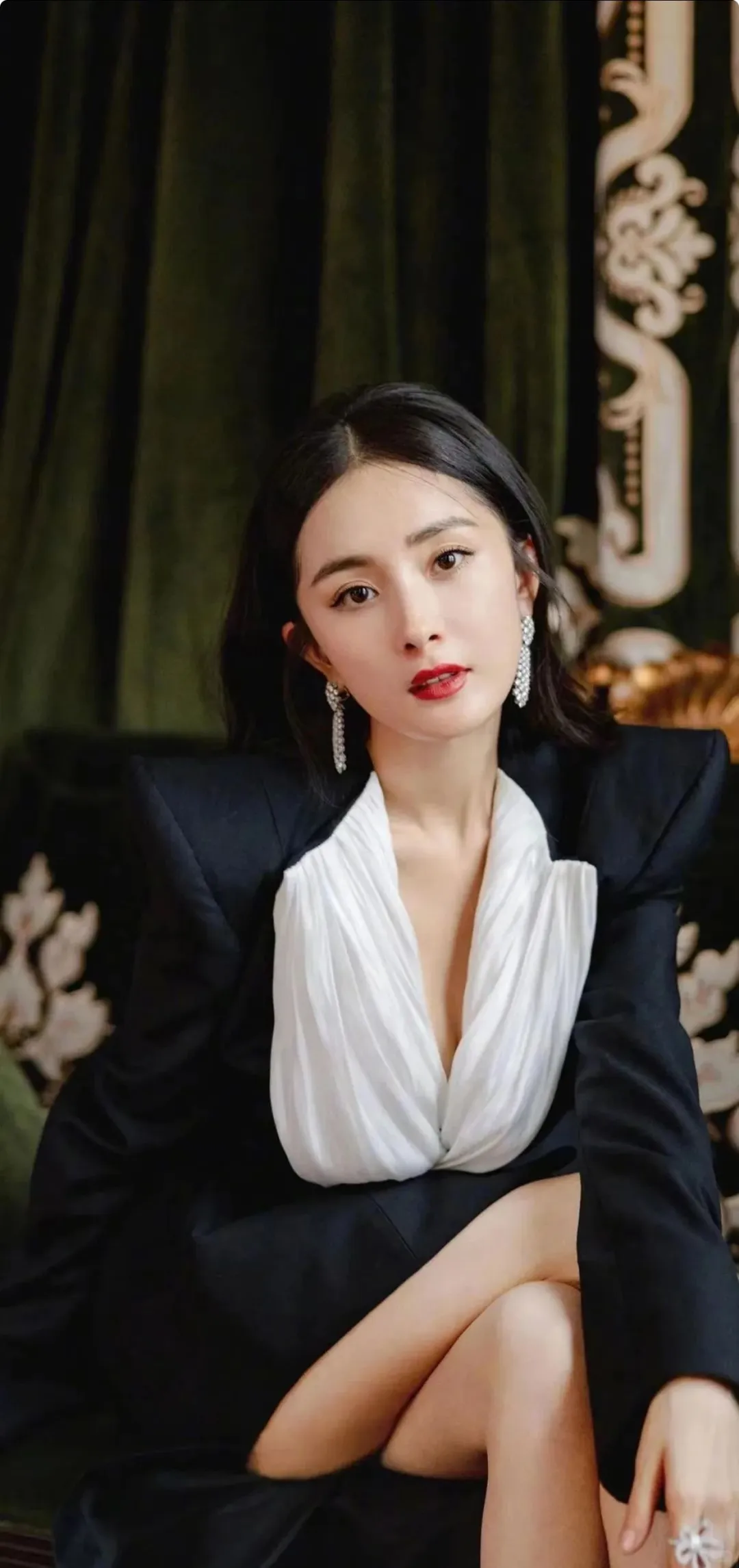 美到失语的狐妖！！！杨幂