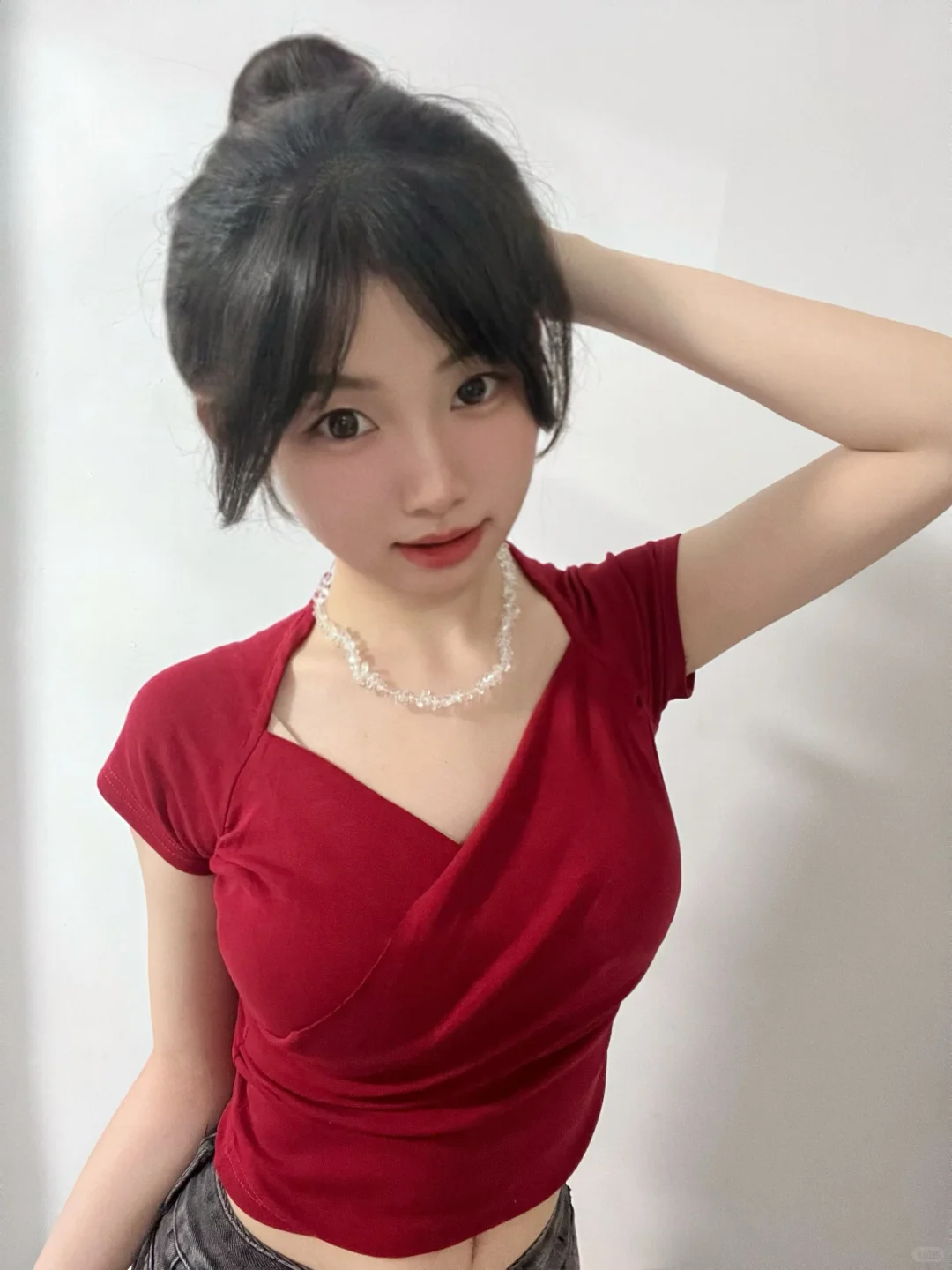 安利一个超显白显瘦修身上衣红短袖T恤