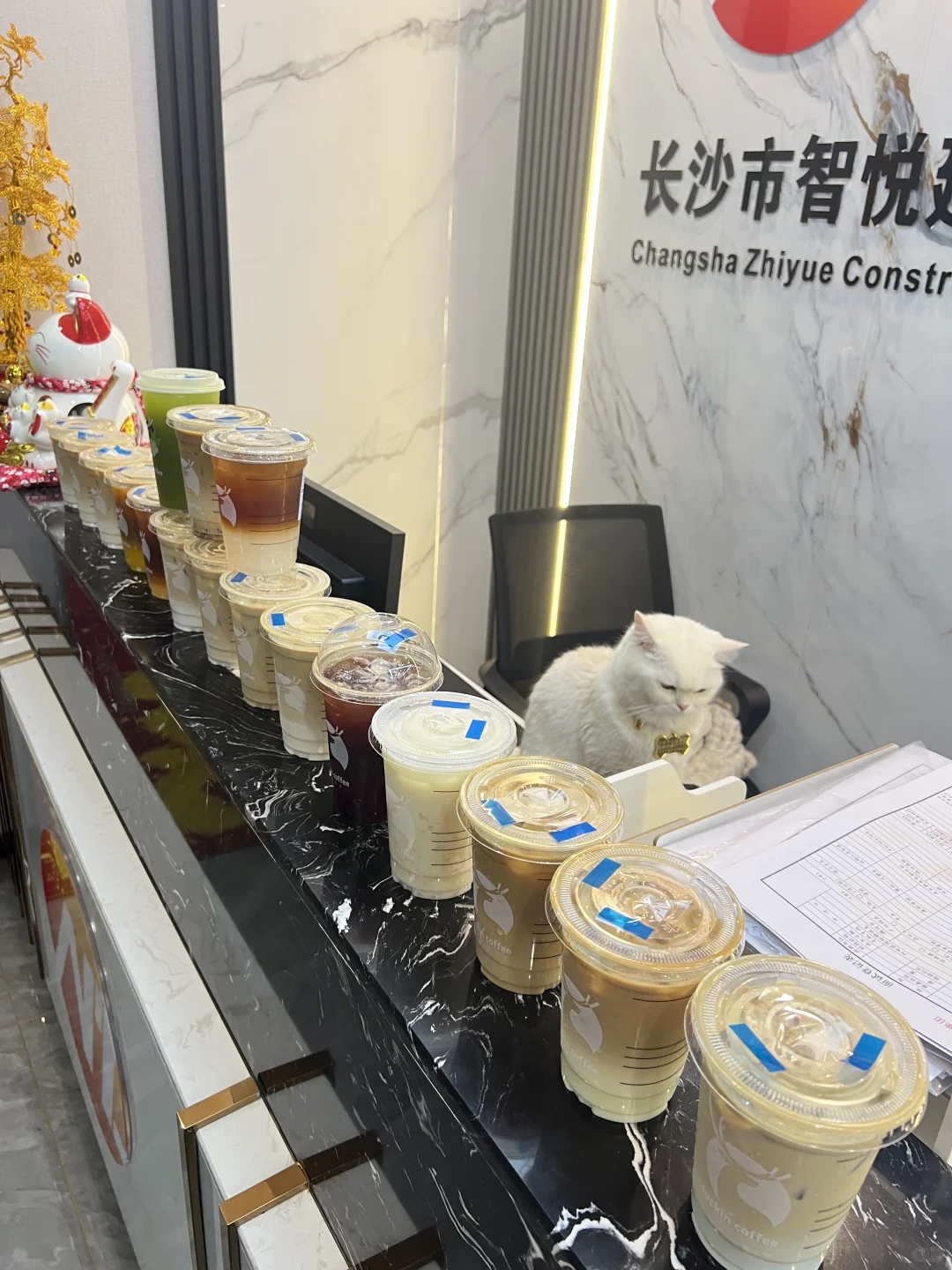 地铁旁写字楼，双休公司招聘行政专员