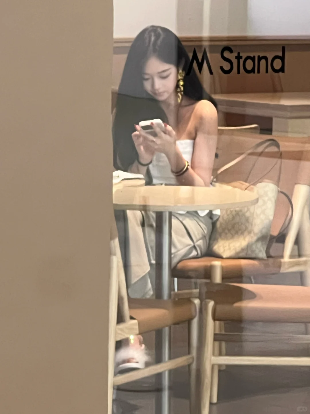 捞捞这个美女！